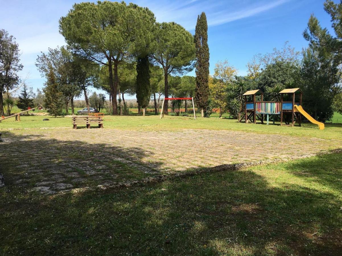 Penzion Casale Sombrino Supersano Exteriér fotografie
